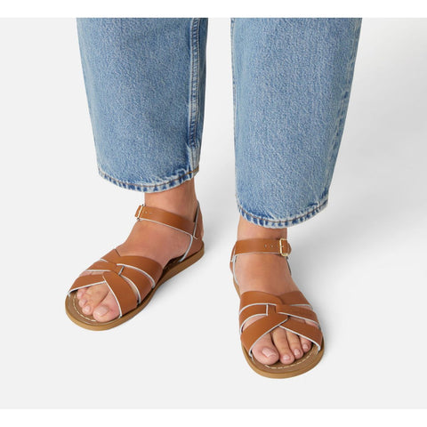 Salt-Water Original Tan Sandalen